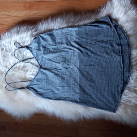 Lululemon Breezy Tank sz 8 - Picture 3 of 6